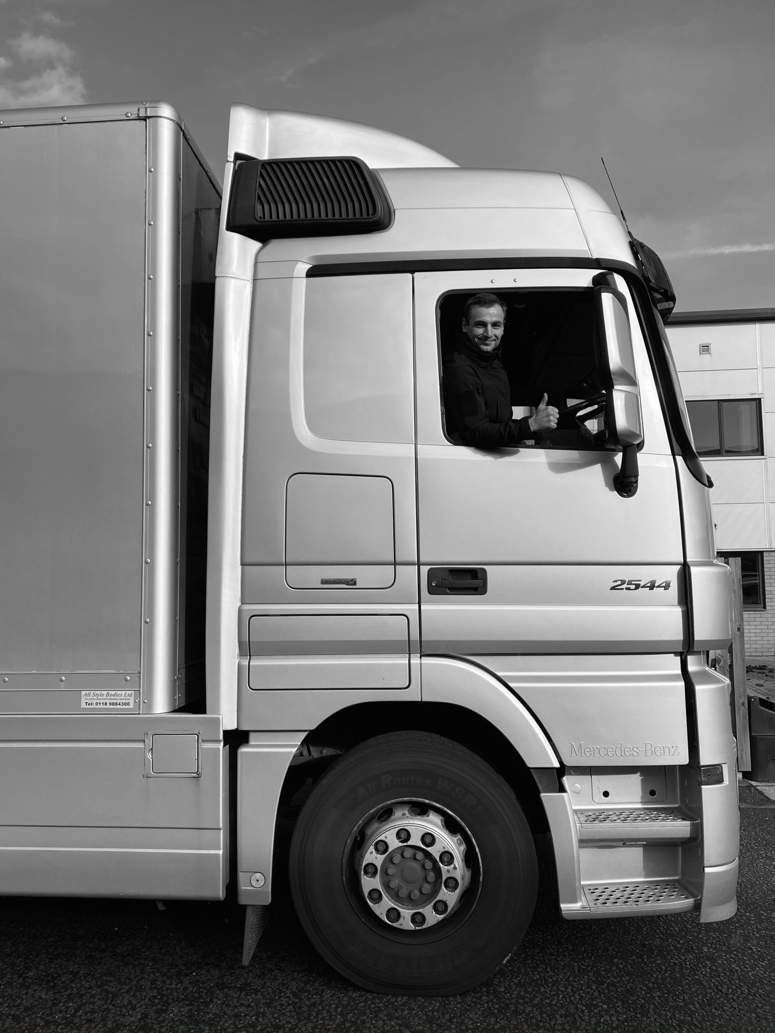Jack in a lorry